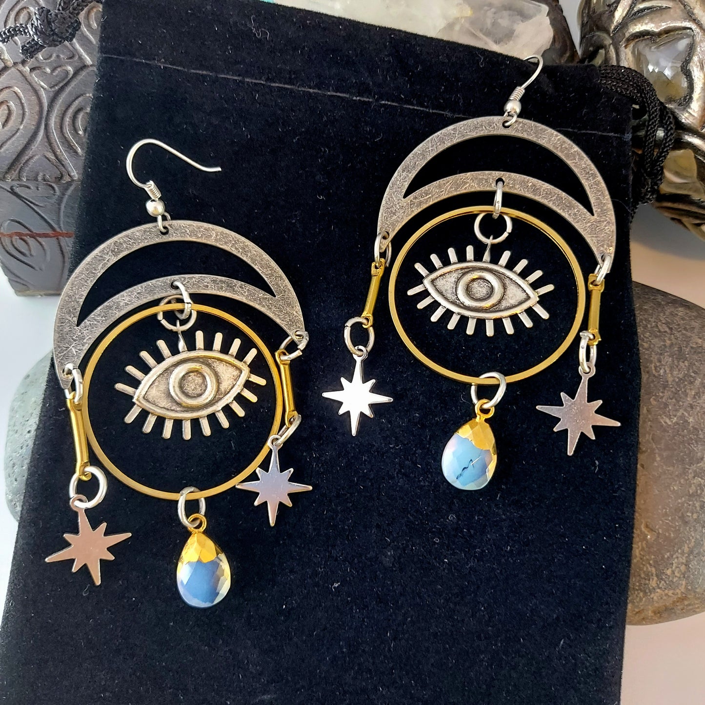 Open your Eyes Earrings