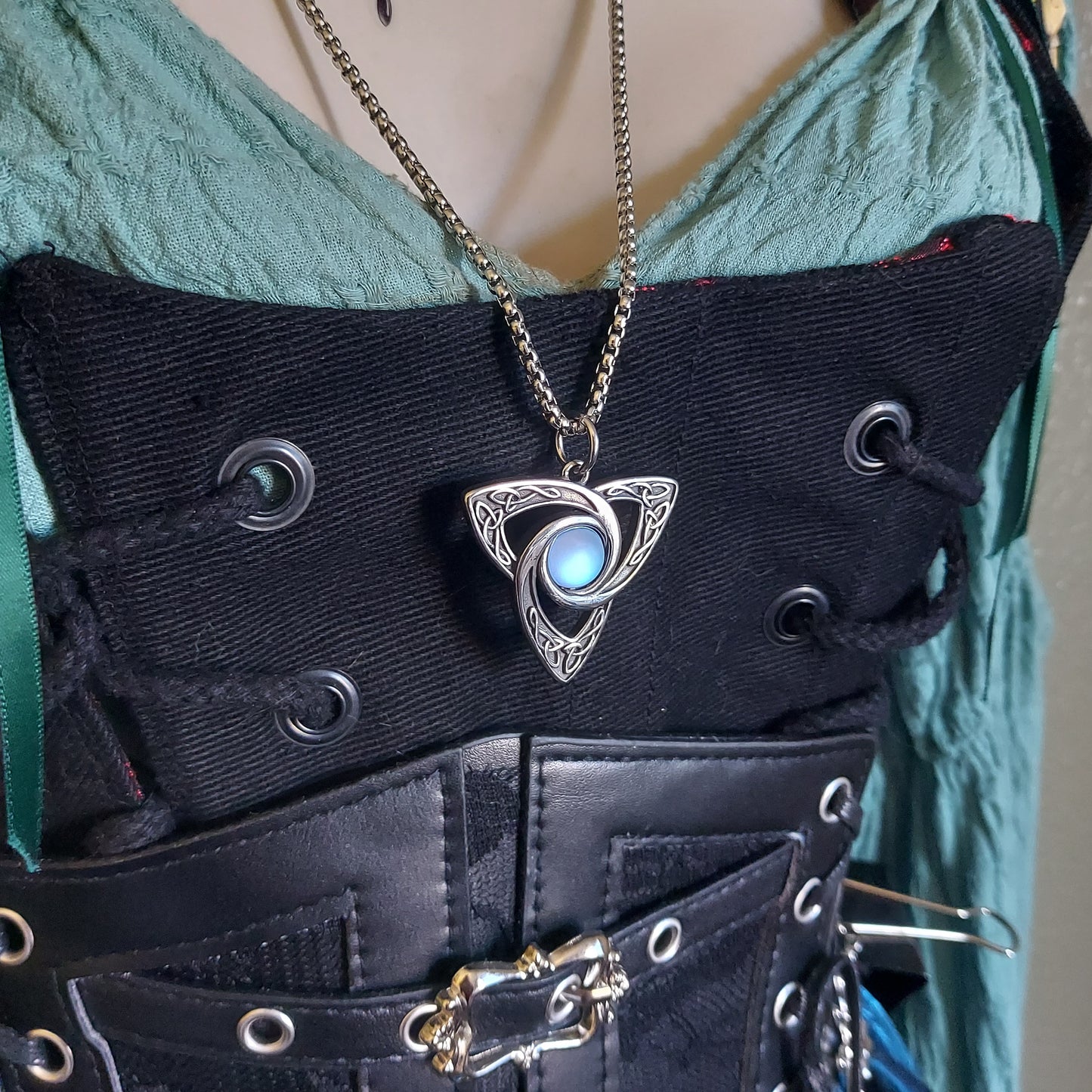 Celtic Triquetra Necklace