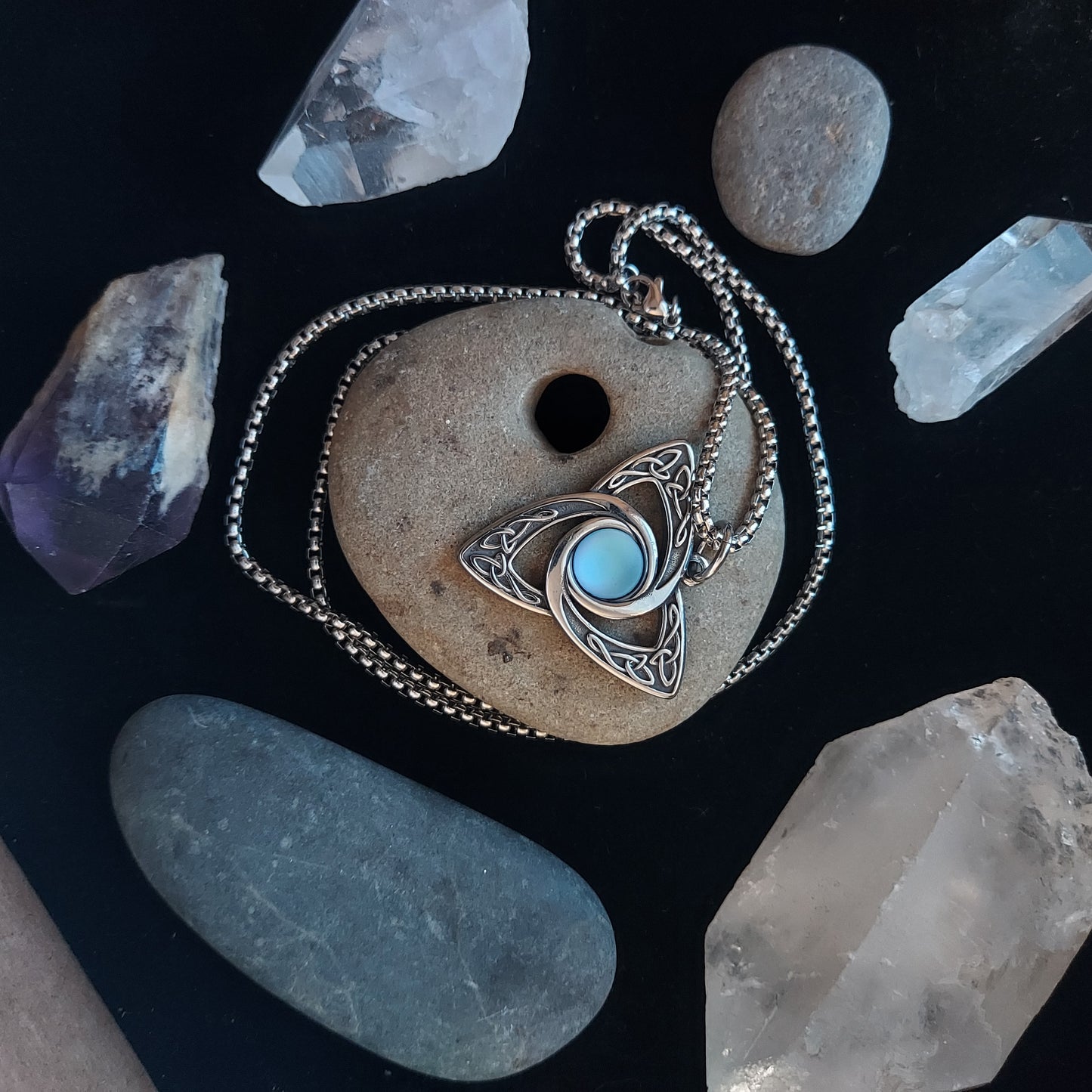 Celtic Triquetra Necklace