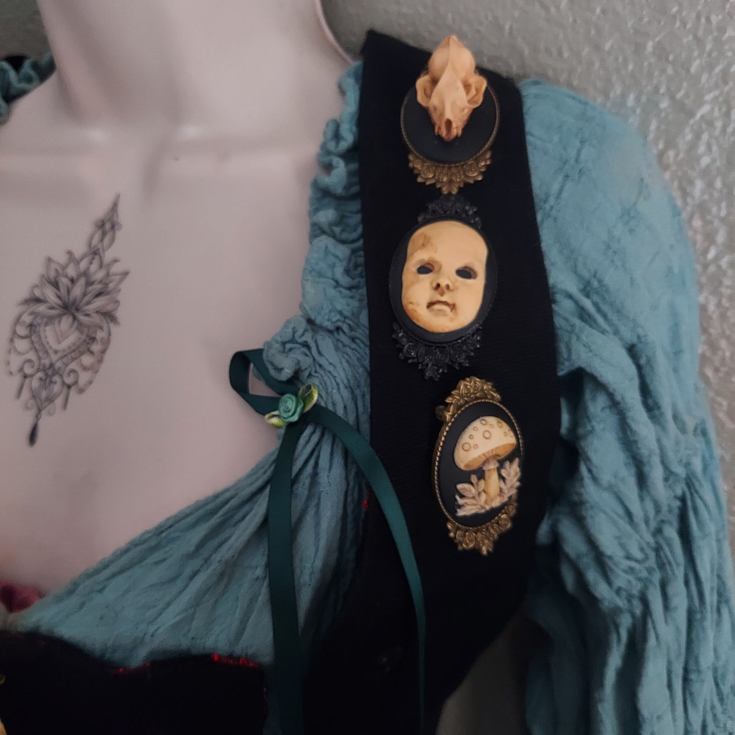 Baby Face Brooch Pin