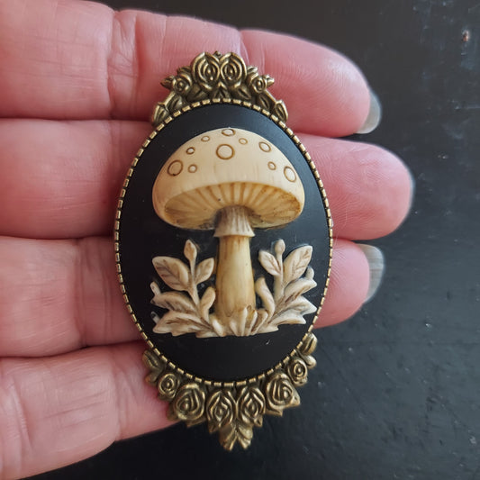 Mushroom Brooch Pin