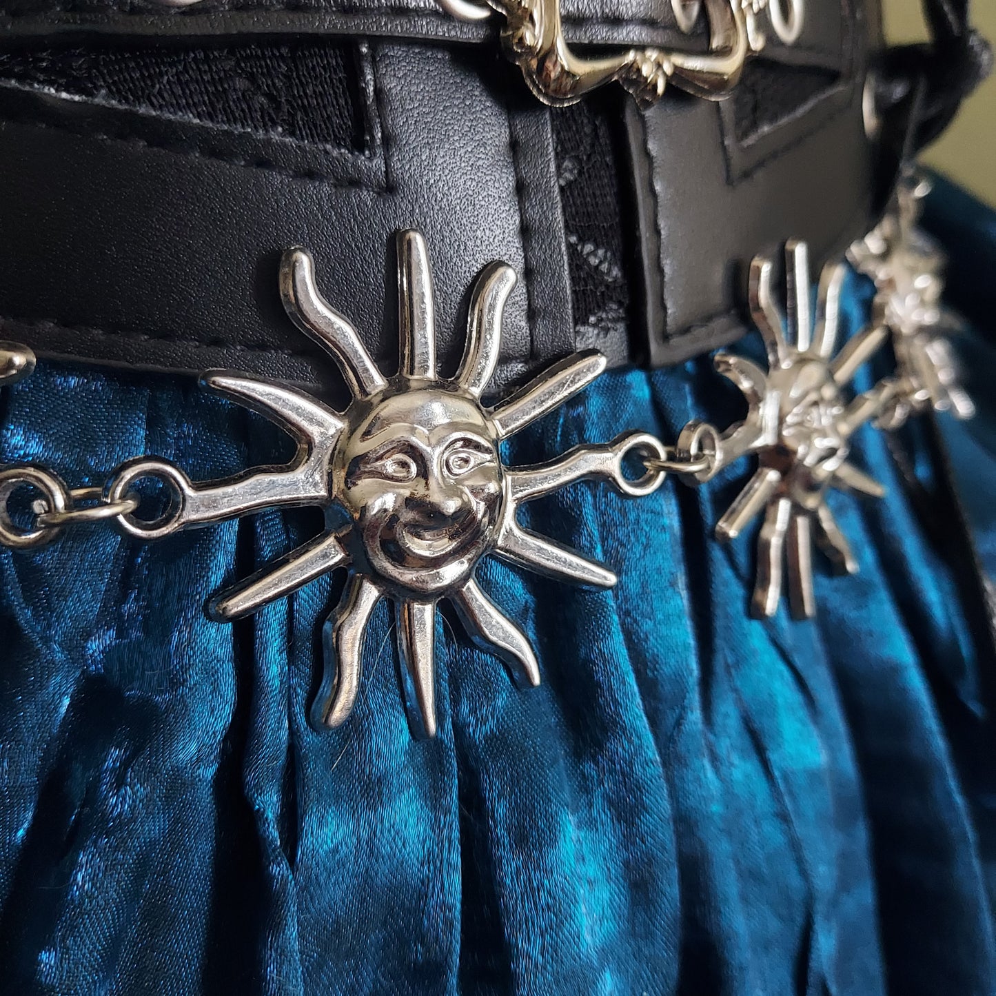 Smiling Sun Belly Chain Belt