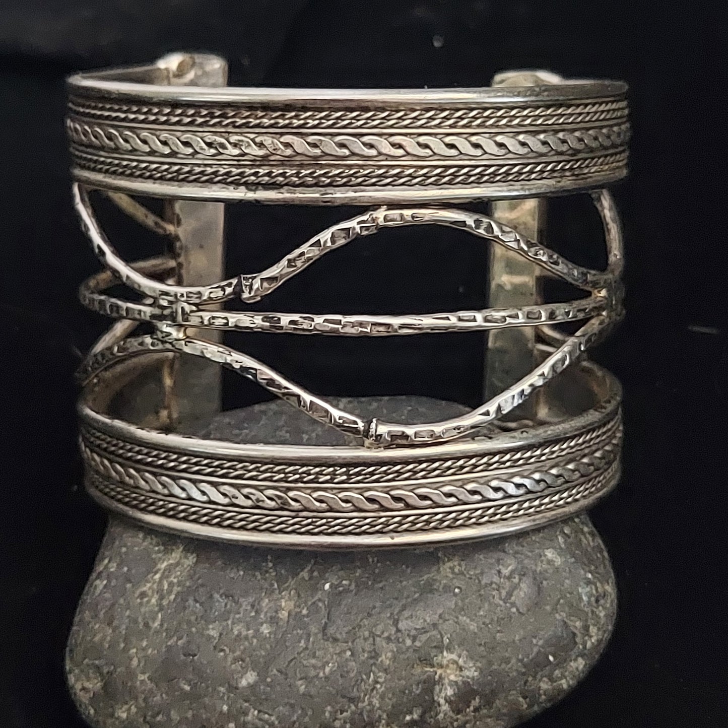 Pacific Cuff