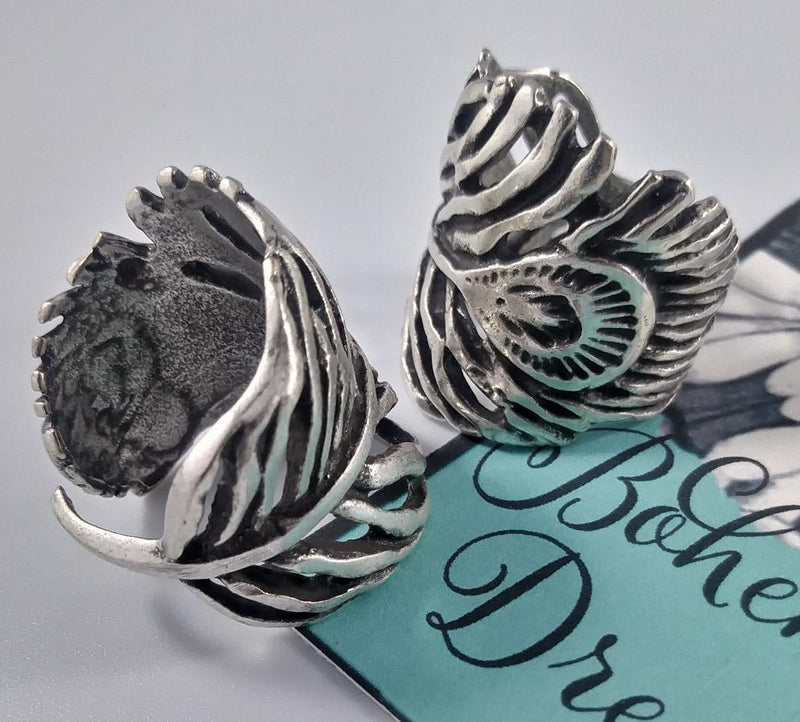 Boho peacock feather ring in bohemian jewelry