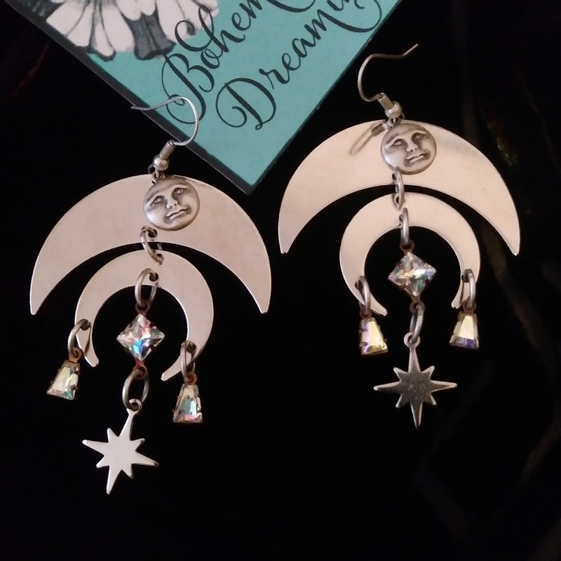 Boho crescent moon earringgs