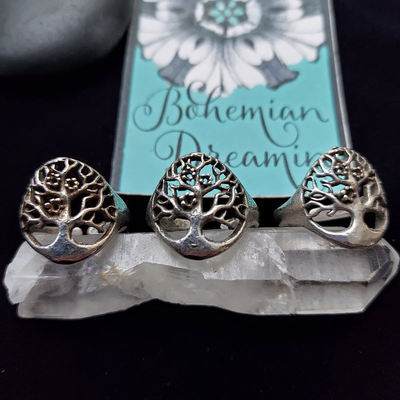 Tree with Flower Ring