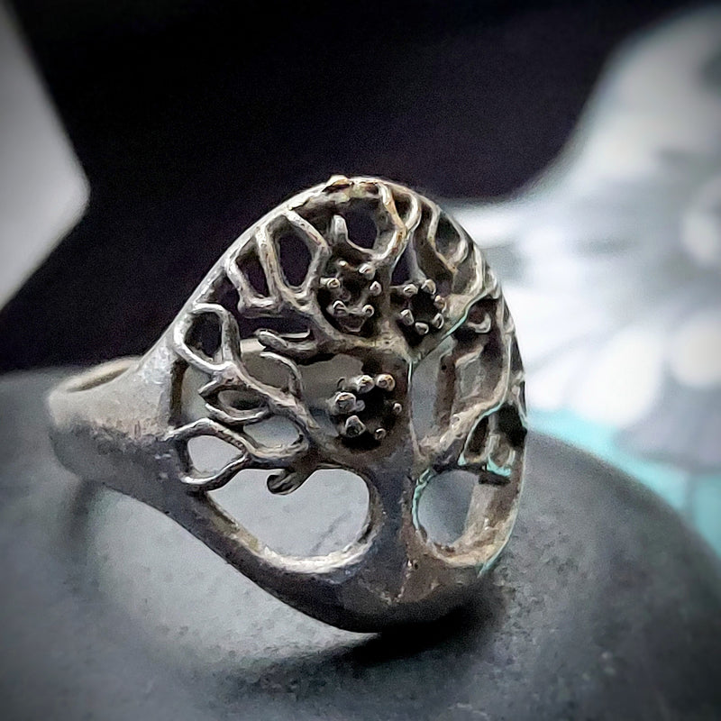 Tree with Flower Ring