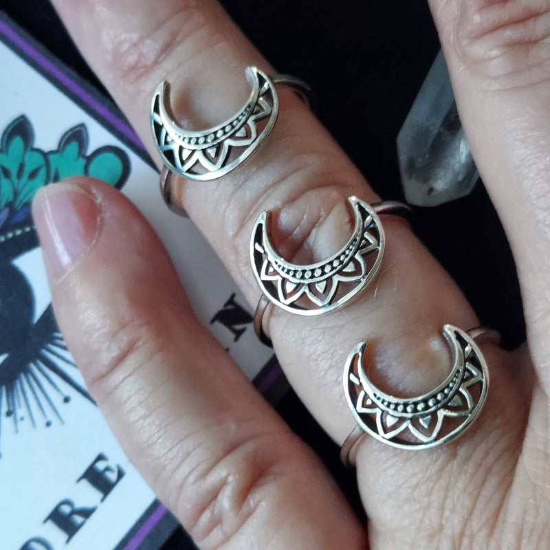 Silver Crescent Moon Ring