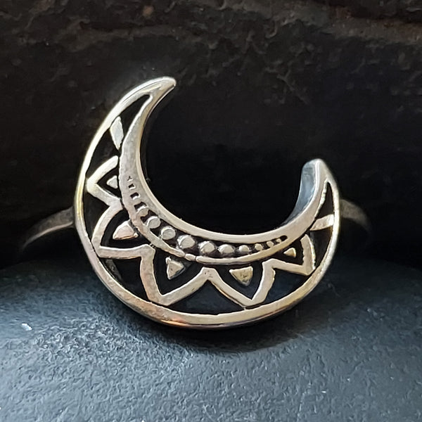 Silver Crescent Moon Ring