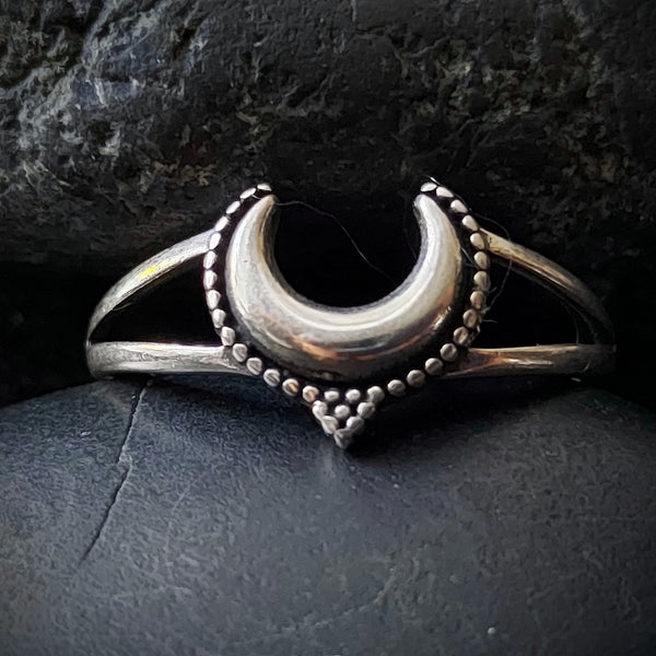 Silver Crescent Moon Ring