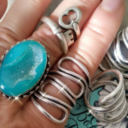 Curvy Wire Ring
