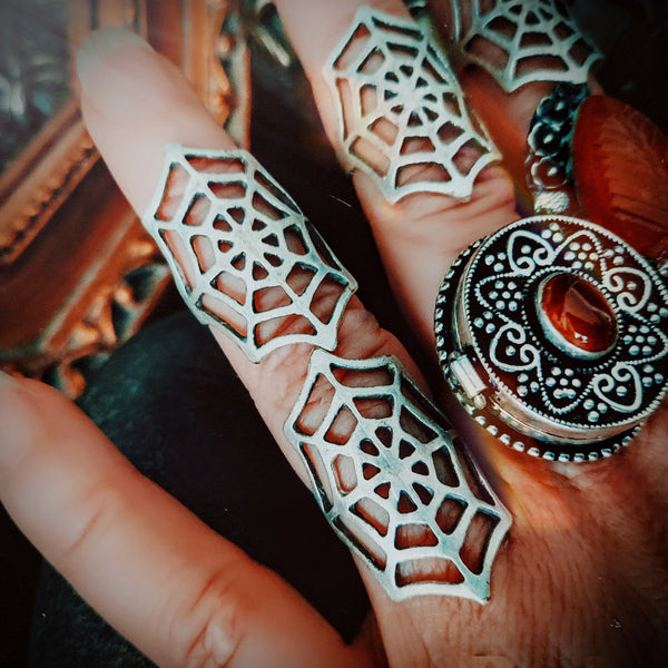 Spiderweb  Ring