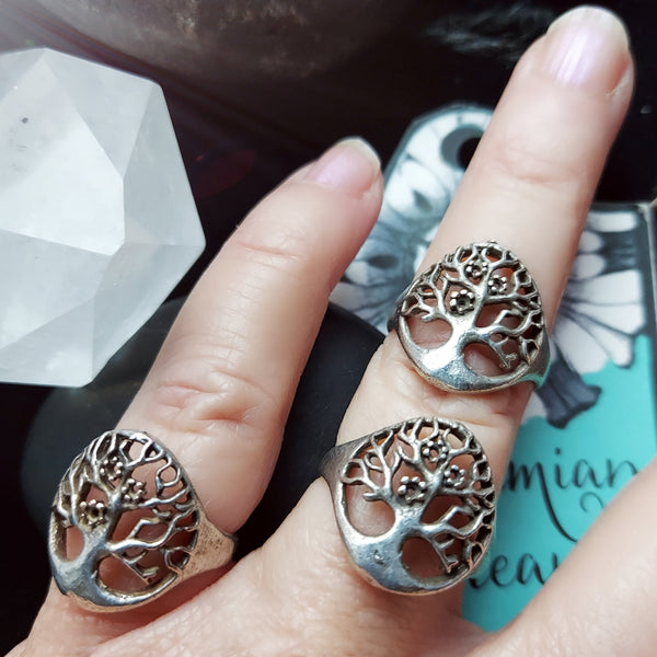 Tree with Flower Ring