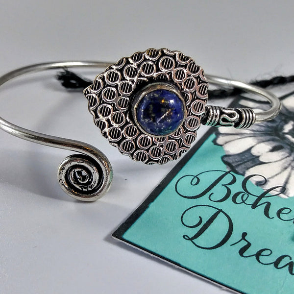 Lapiz in Stamped Leaf  Bangle